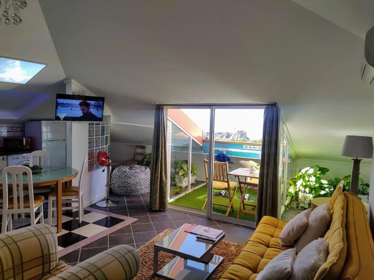 דירות Câmara de Lobos Attic Bay מראה חיצוני תמונה