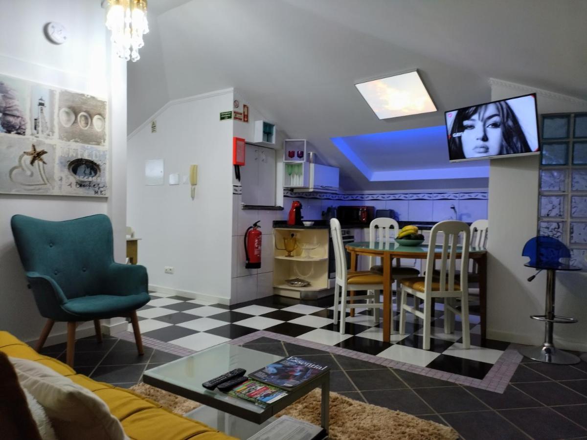 דירות Câmara de Lobos Attic Bay מראה חיצוני תמונה